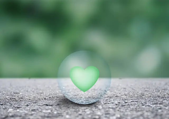 心の古傷を癒やすヒーリングのイメージ画像